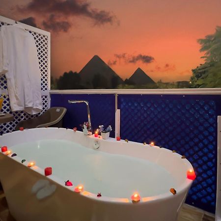Turquoise Pyramids & Grand Egyptian Museum View Hotel Kafret el-Gabal 외부 사진