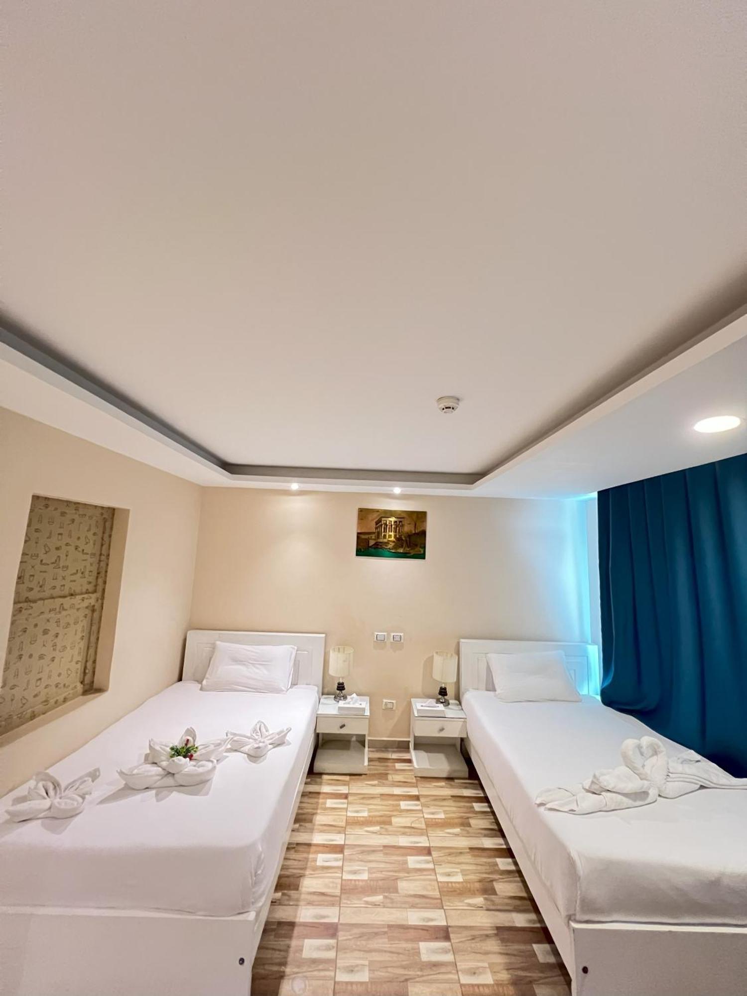 Turquoise Pyramids & Grand Egyptian Museum View Hotel Kafret el-Gabal 외부 사진