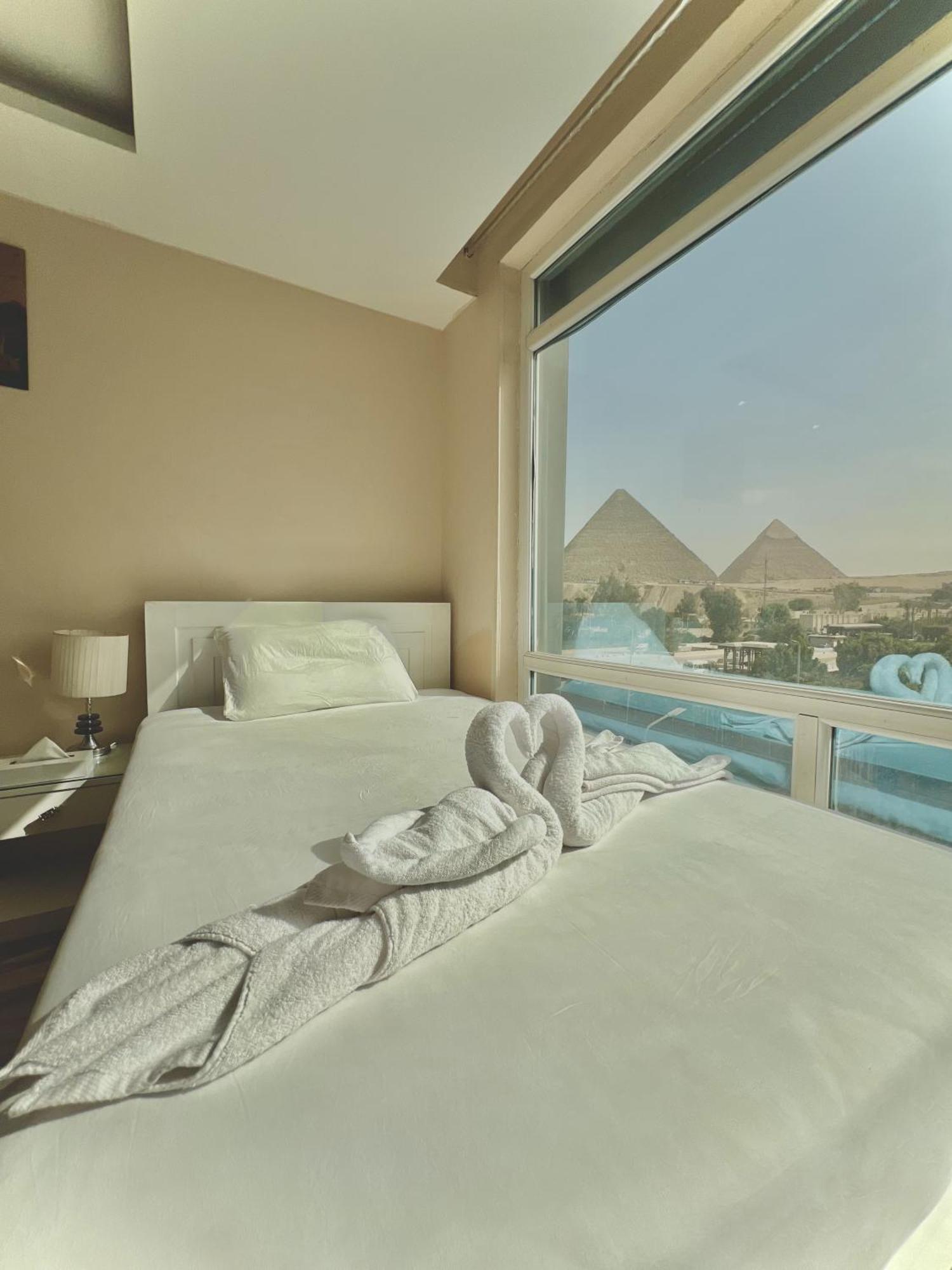 Turquoise Pyramids & Grand Egyptian Museum View Hotel Kafret el-Gabal 외부 사진