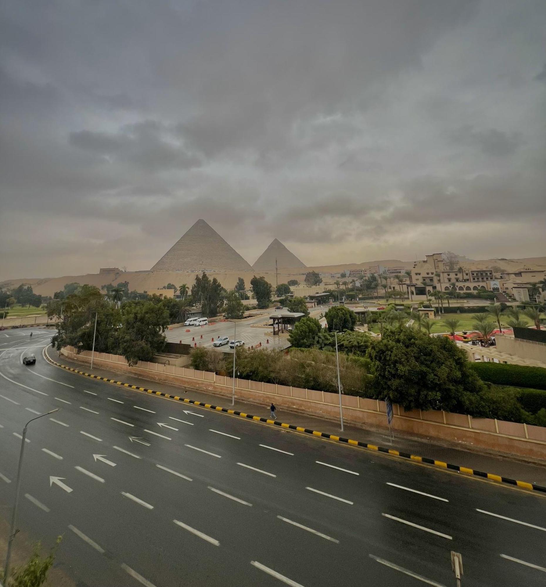 Turquoise Pyramids & Grand Egyptian Museum View Hotel Kafret el-Gabal 외부 사진